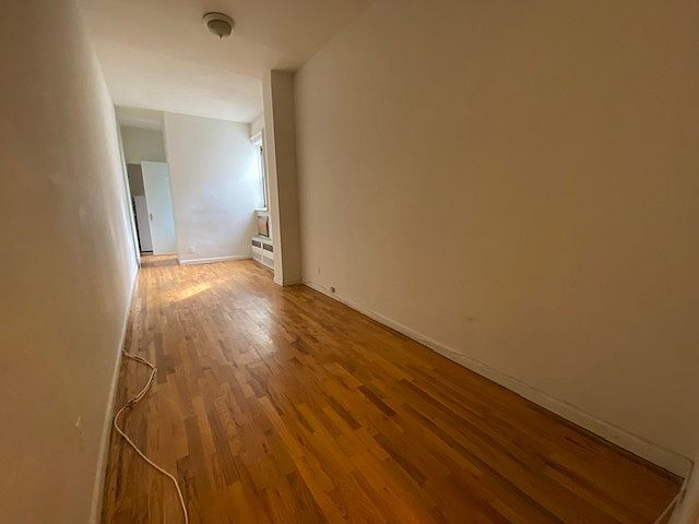 1st image of 302 W 109th St APT 6