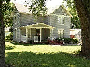 214 SE Arapaho Rd, Tecumseh, KS 66542