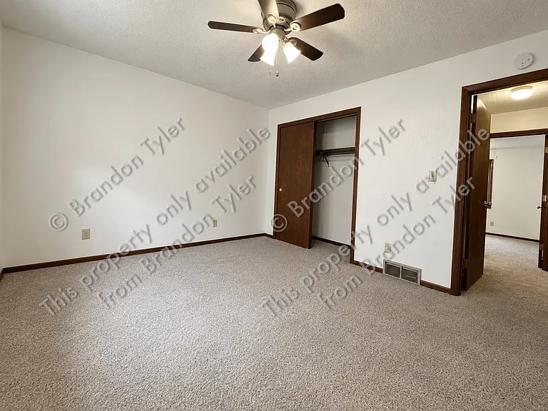 1512 Pat Dr #B — Photo 8
