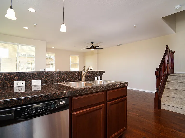 3011 Leiper Loop — Photo 4