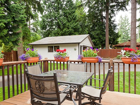 3rd image of 1846 153rd Ave SE