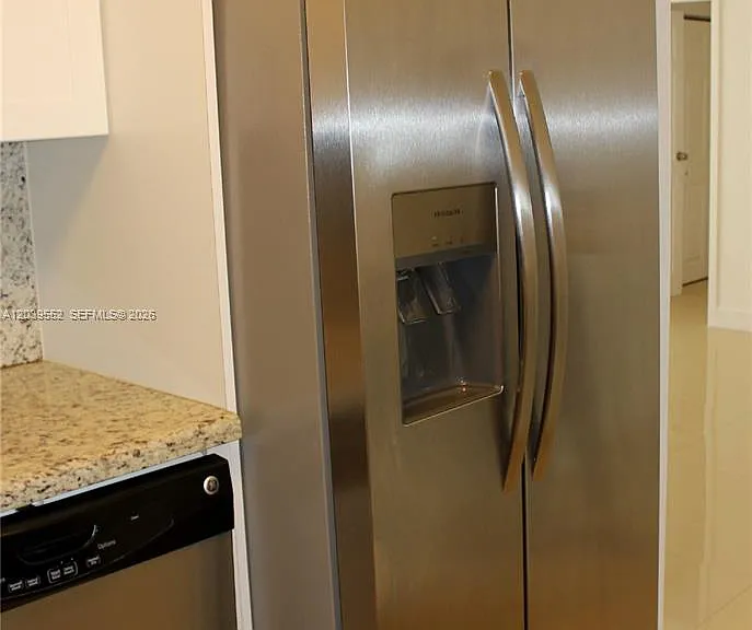 2333 Brickell Ave #1004 — Photo 8