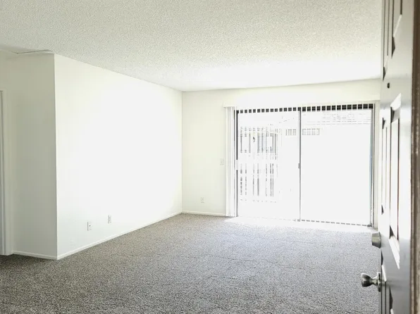 AMBERWOOD APARTMENTS