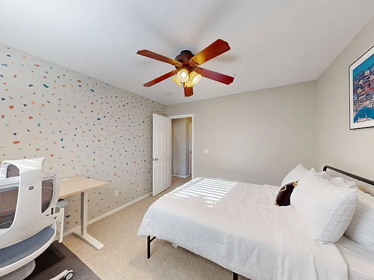 3272 E Meadowview Dr — Photo 26