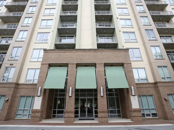 711 Cosmopolitan Dr NE, Atlanta, GA 30324