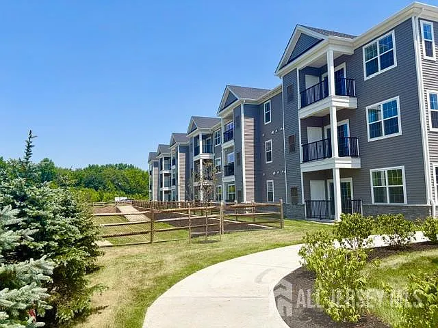 29104 Radford Ct — Photo 43