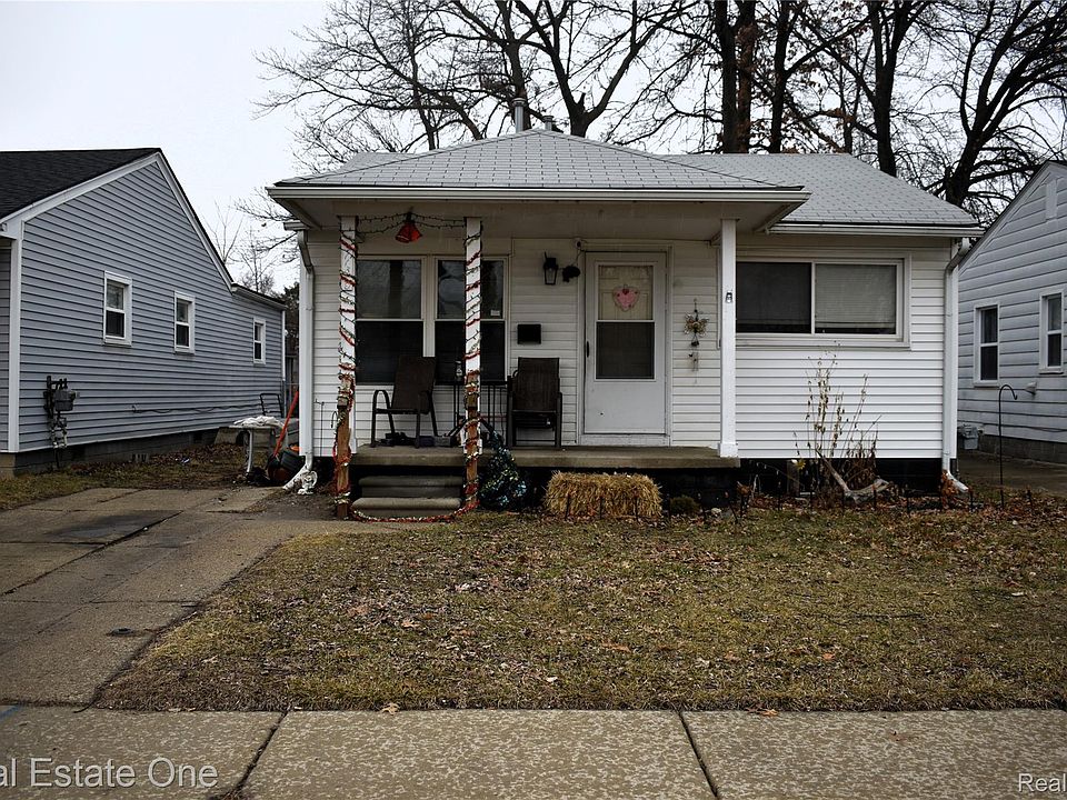 1st image of 11319 Sherman Ave