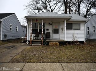 11319 Sherman Ave, Warren, MI