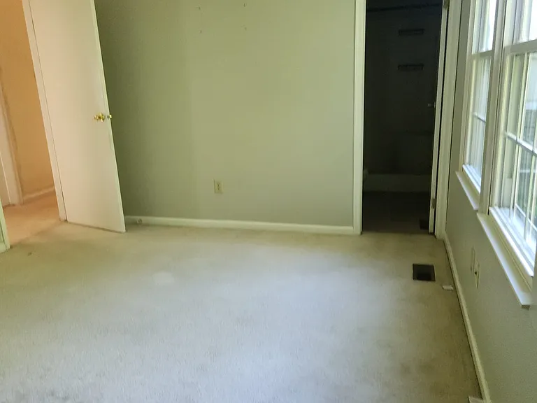 7857 Cobdon Ave — Photo 27