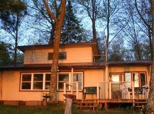 2929 Pomroy Beach Dr, Brook Park, MN 55007