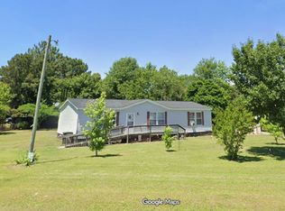 101 Arrowhead Rd, Dudley, NC 28333