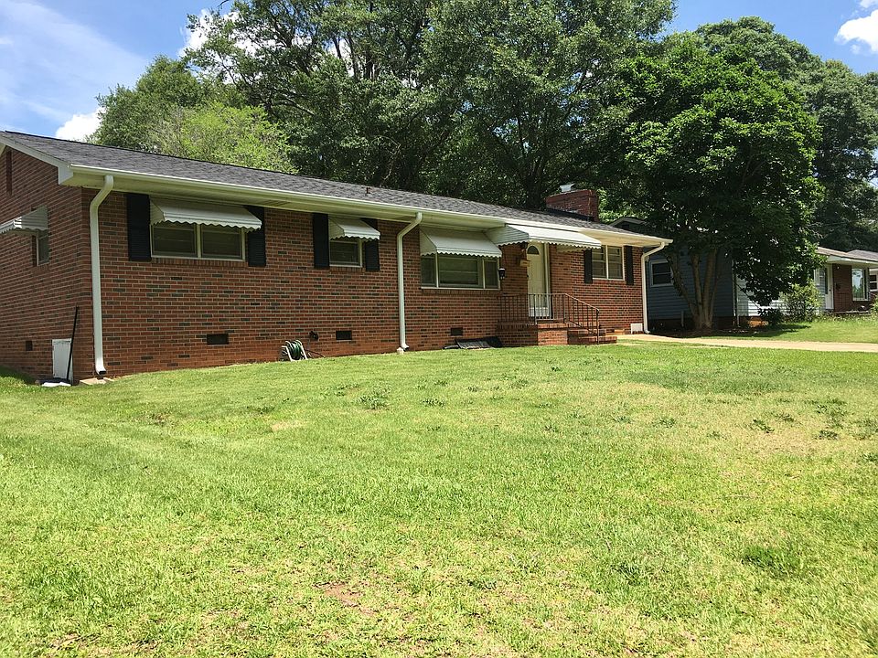 1st image of 410 Pierpont Avenue Ext