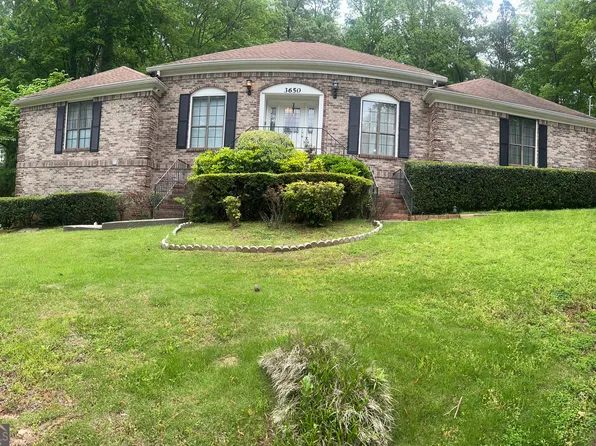 3650 High Point Ln SW, Atlanta, GA 30331