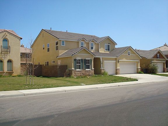 2nd image of 1865 El Nido Ave
