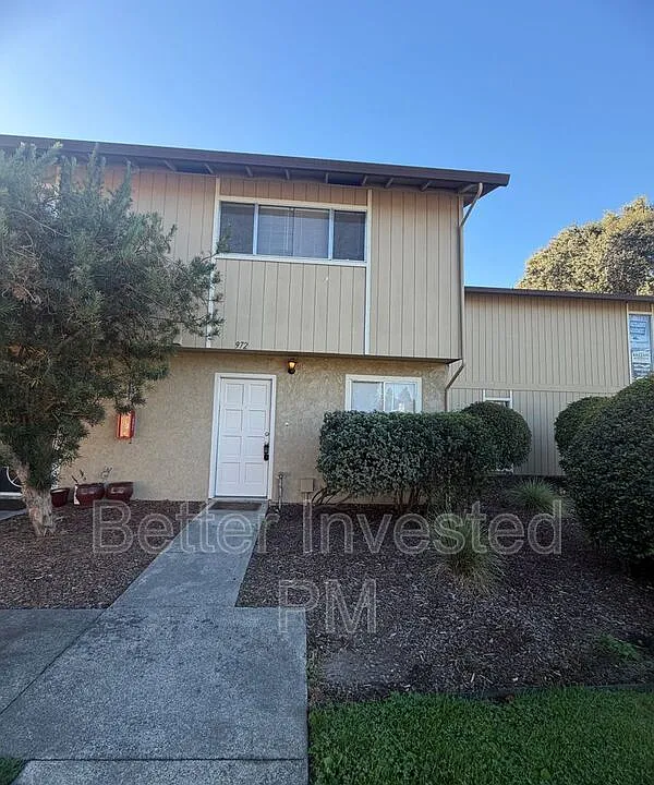 972 Marlene St