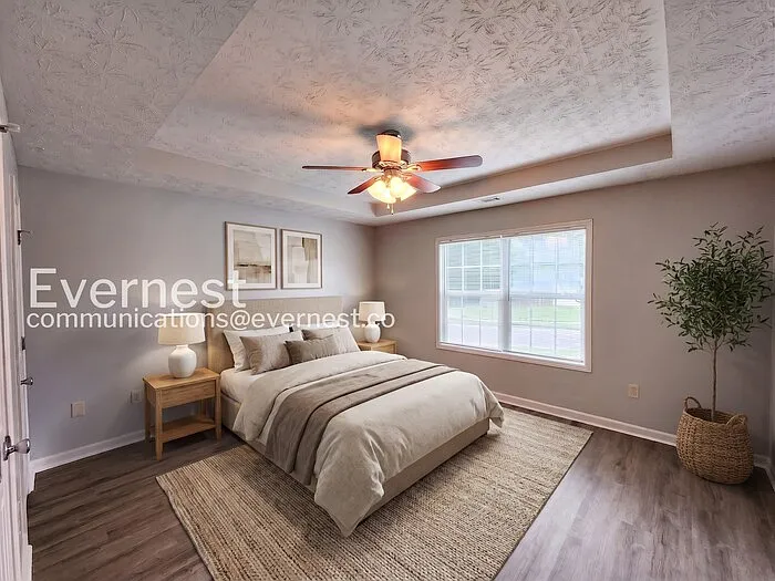 319 Bridgeport Ln — Photo 4