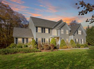 12 Collinwood Dr, Brewster, NY 10509