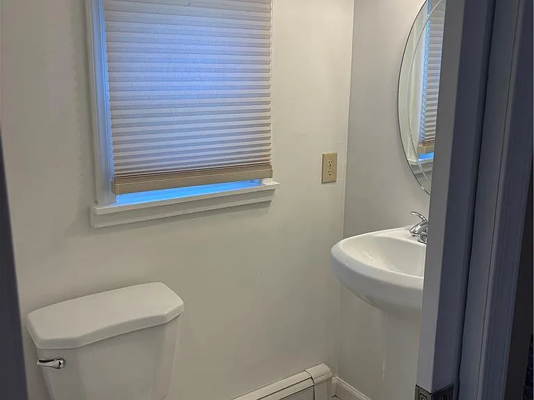 4414 Main St — Photo 11