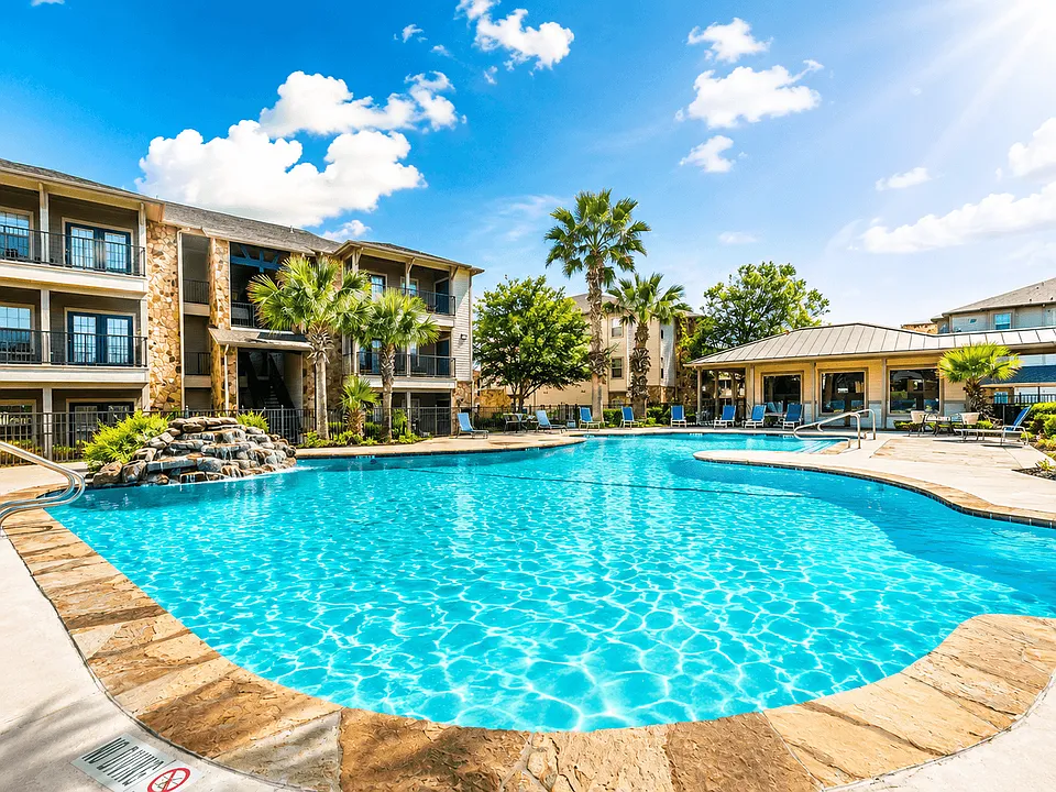 Azul Apartment Homes
