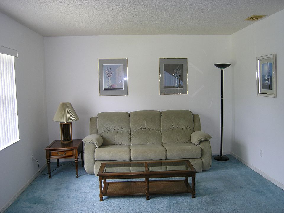 1st image of 1822 Foxhunt Dr Unit B