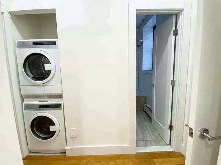 56 W 127th St #2B — Photo 4