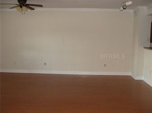 3rd image of 204 E South St Unit 1054