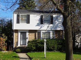 615 S Colfax Ave, Elmhurst, IL