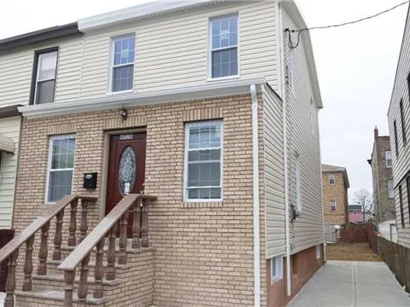 9518 112th St, South Richmond Hill, NY 11419