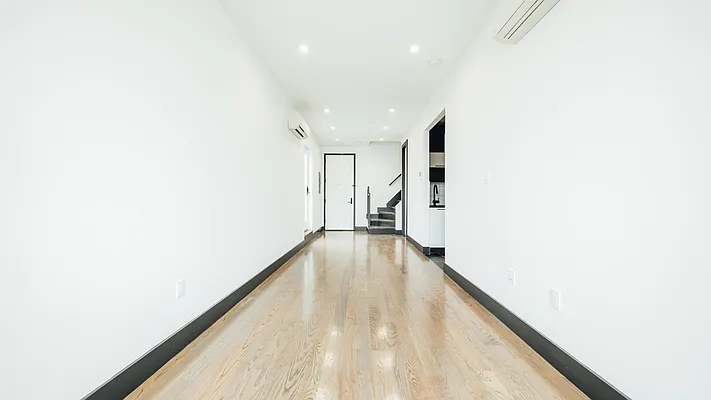 Rented by Nooklyn NYC LLC | media 3