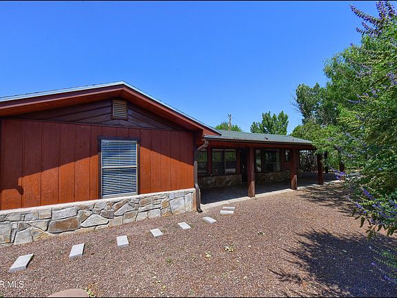 5th image of 6525 Upper Valley Rd