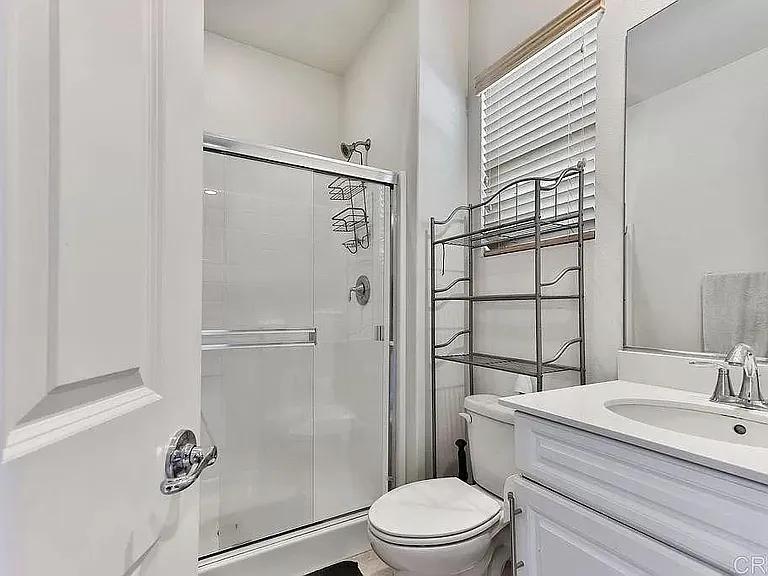 8934 McKinley Ct — Photo 2