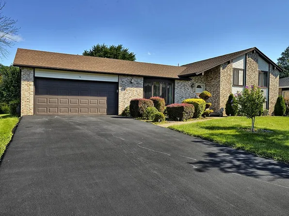 54 Andiron Ln, Rochester, NY 14612