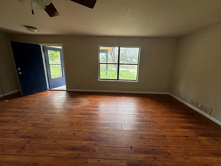 851 Aspen Ln — Photo 7