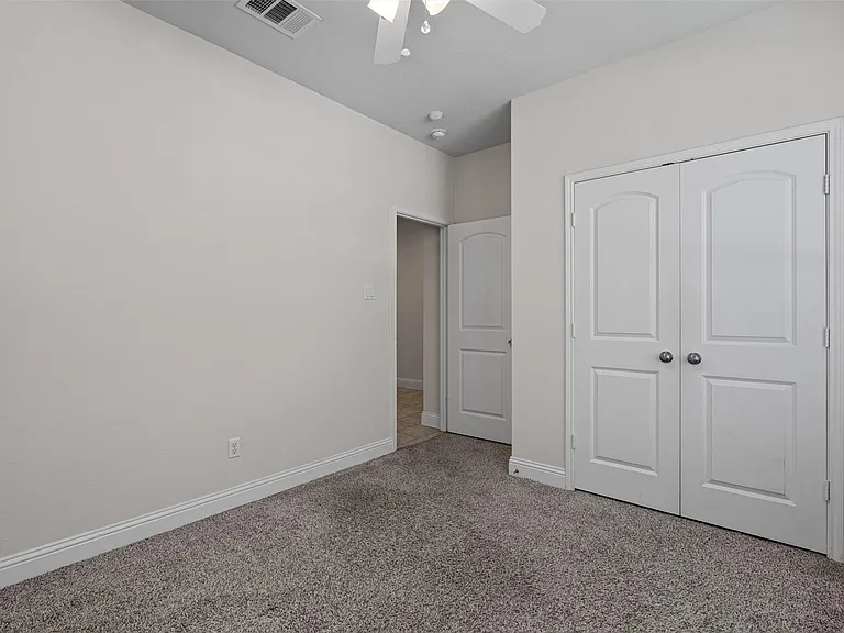 3021 Angelina Ct — Photo 25