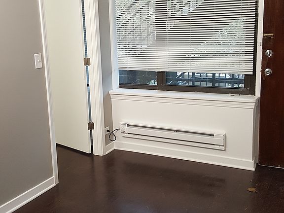 4th image of 139 Ashland Ave APT 206