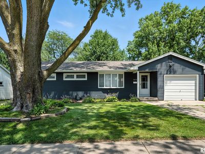 3018 Grove St, Davenport, IA, 52804
