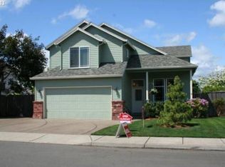 402 SE 10th Ave, Canby, OR 97013
