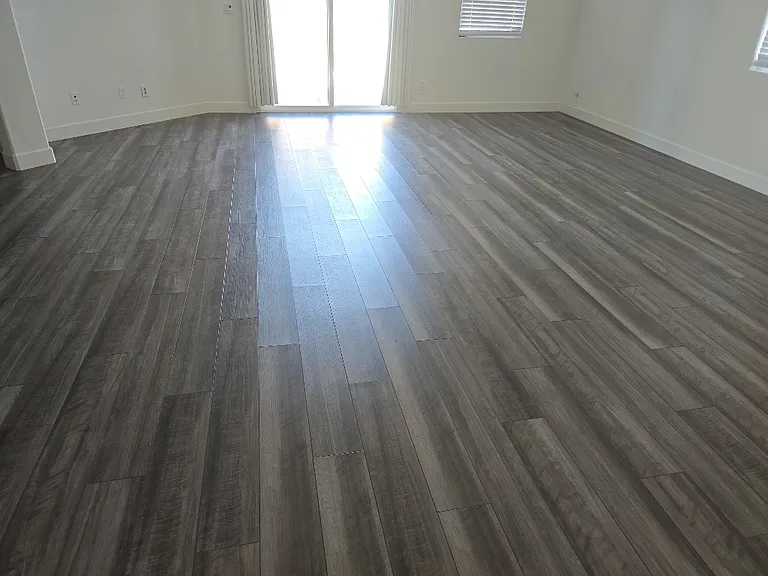 644 Belmont Dr — Photo 5