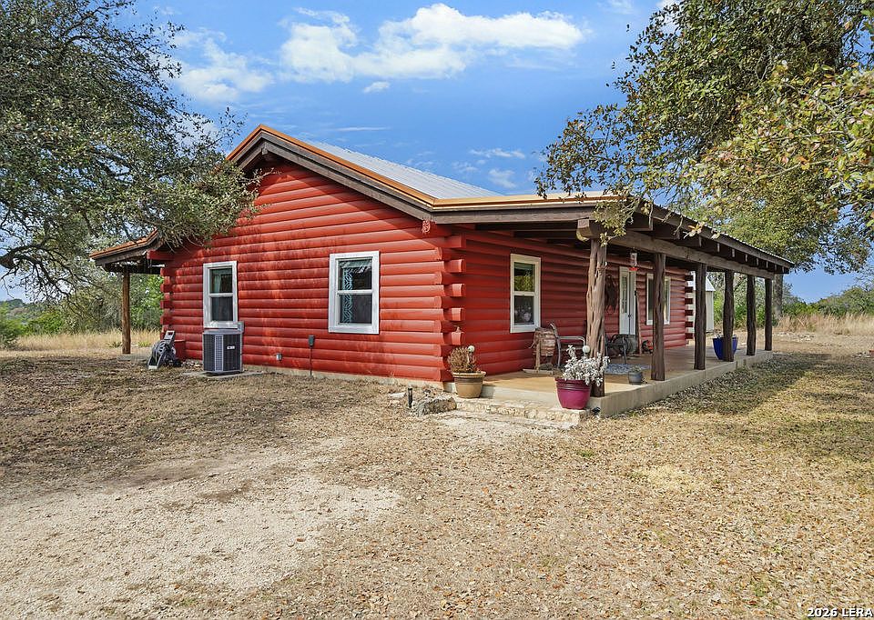 1st image of 260 Dingley View