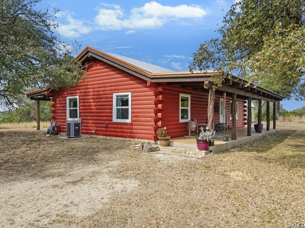 260 Dingley View, Kerrville, TX 78028