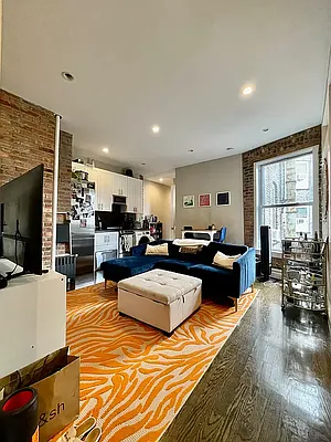 Rented by Douglas Elliman | media 9