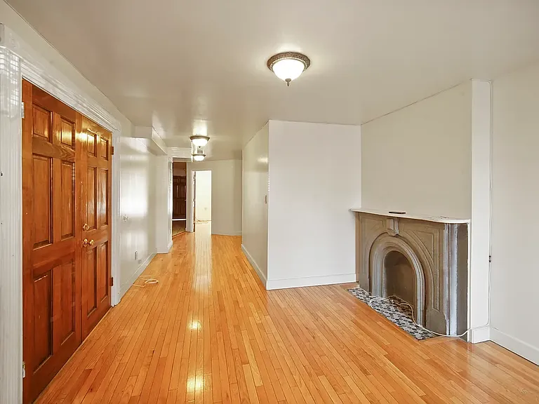50 Van Buren St #1 — Photo 17