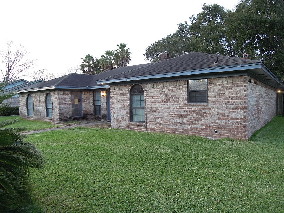 1st image of 57 Fulton Dr N #350