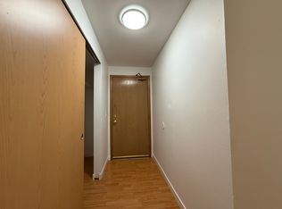 Summit View, Seattle, WA 98102