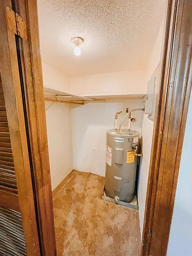 2813 Whitener St Photo 1