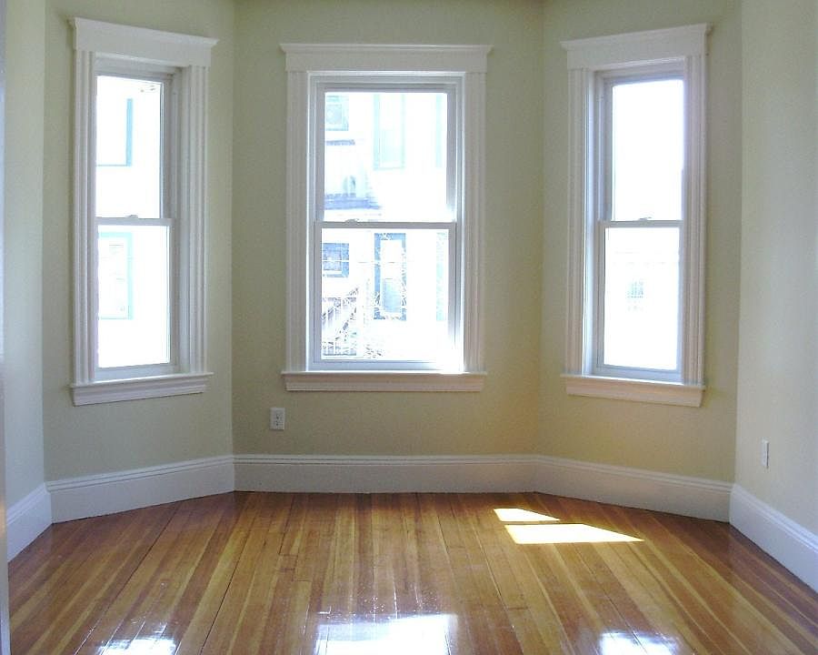 Living room empty