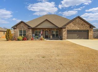 55 Oxford Ln, Decatur, AL 35603