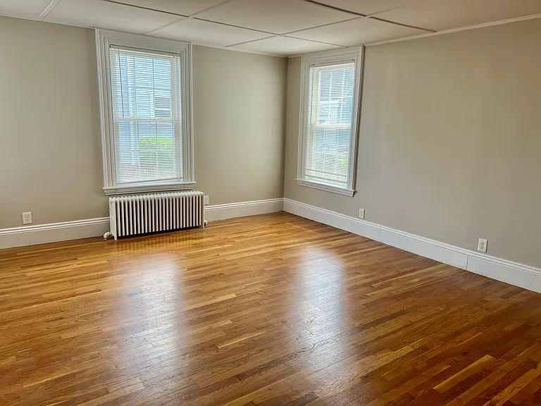 9 Arlington St #1 — Photo 6