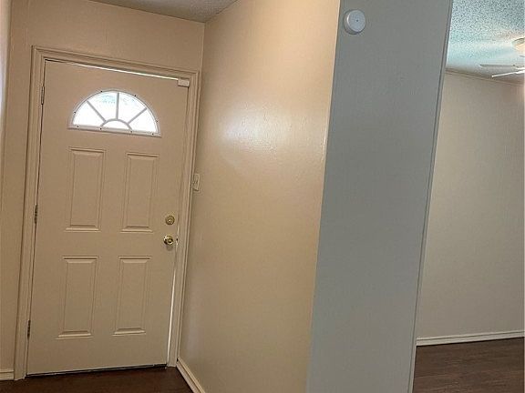 3rd image of 8001 Colony Ln