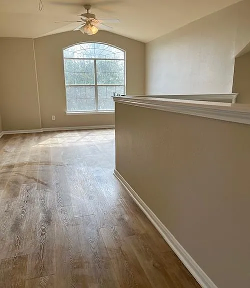 2522 Oakthorn Ct — Photo 4